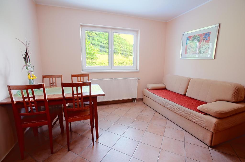Terme Olimia - Aparthotel Rosa Podčetrtek Exteriör bild