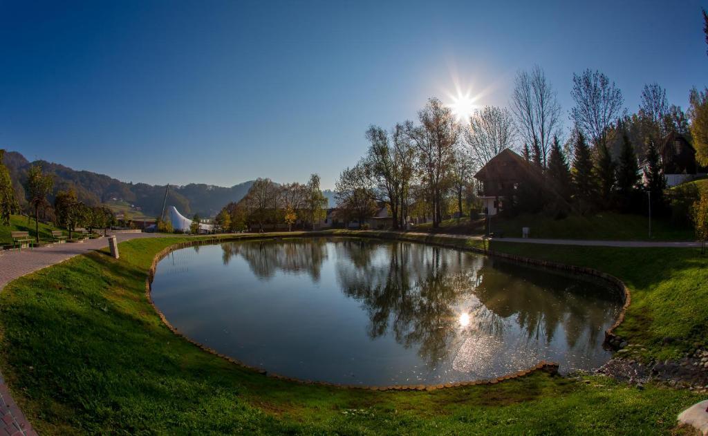 Terme Olimia - Aparthotel Rosa Podčetrtek Exteriör bild